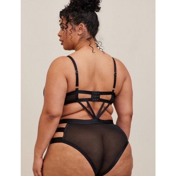TORRID NWT Overt Strappy Mesh Bodysuit - Picture 2 of 5